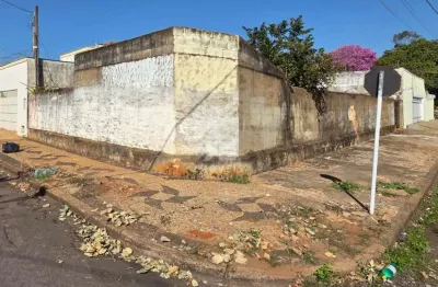 Terreno à venda na Rua Newton Prado, 115, São Joaquim, Araçatuba