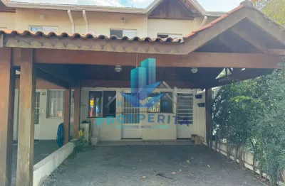 Villa áppia - casa em condomínio à venda na granja viana com 2 vagas cobertas por 550mil