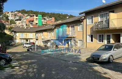 Casa sobreposta  r$1 250,00 - resid colinas - cotia/sp