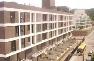 Apartamento para venda em florianópolis, jurerê, 2 dormitórios, 2 banheiros, 2 vagas