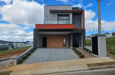 Casa de alto padrão à venda no condomínio paradise garden  mogi das cruzes