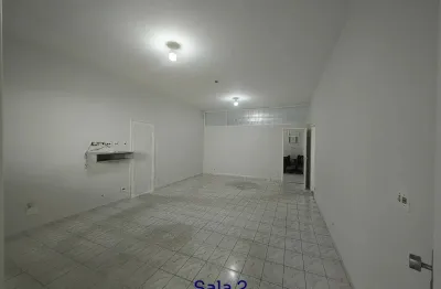 Sala comercial com 3 salas para alugar no Centro, São Vicente 