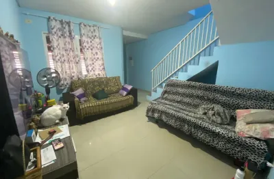 Casa com 2 quartos à venda na Vila Voturua, São Vicente 