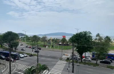 Oportunidade única! viva o sonho da frente mar: apartamento com vista deslumbrante!*