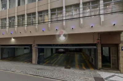Garagem para alugar na alameda doutor muricy, 400, centro, curitiba por r$ 350