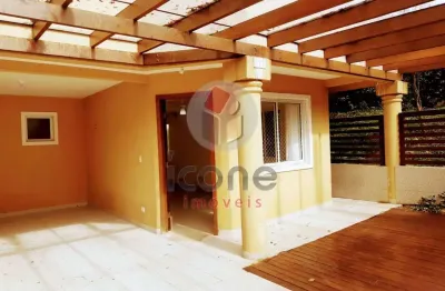 Casa com 3 quartos para alugar na Rua Doutor Ennio Marçal, 278, Tingui, Curitiba, 118 m2 por R$ 4.300