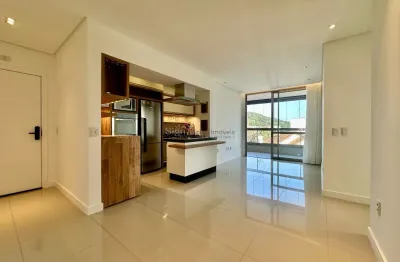 Apartamento com 2 quartos, sendo 2 suítes em jurerê, florianópolis/sc.  apartamento com  área privativa 80,78m², contando com 2 quartos, sendo 2 suíte, cozinha integrada com sala de estar,  sacada fec