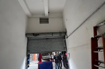 Pequeno salão comercial perto do calçadão no centro de guarulhos