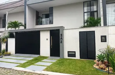 Casa em condomínio fechado com 4 quartos à venda na Rua Escritor Josué Montello, 37, Vargem Pequena, Rio de Janeiro