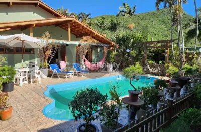 Casa comercial à venda na rua arnoldo da costa sabino, 150, armação do pântano do sul, florianópolis por r$ 2.590.000