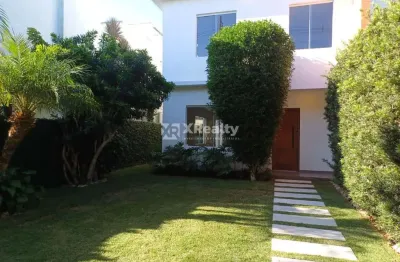 Casa com 2 quartos à venda na servidão águia dourada, 31, campeche, florianópolis por r$ 1.180.000