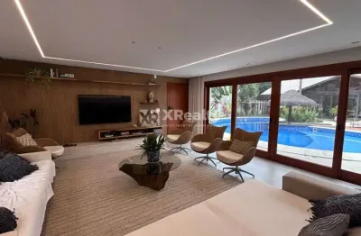 Casa em condomínio fechado com 4 quartos à venda na rua reverendo gelson dos santos castro, 886, rio tavares, florianópolis por r$ 7.800.000