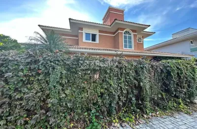 Casa com 3 quartos à venda na rua do beija-flor, 152, lagoa da conceição, florianópolis por r$ 3.850.000