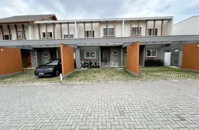 Casa em condomínio fechado com 3 quartos à venda na rua sagrado coração de jesus, 18, morro das pedras, florianópolis por r$ 1.120.000