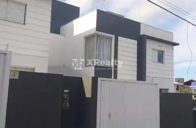 Casa com 2 quartos à venda na servidão do boso, 135, rio tavares, florianópolis por r$ 1.450.000