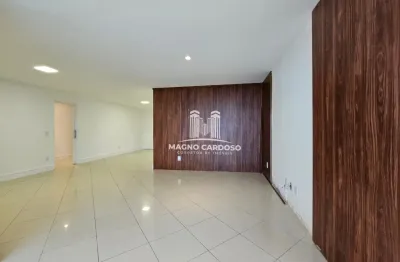 Apartamento com 3 quartos para alugar no Centro, Campos dos Goytacazes 