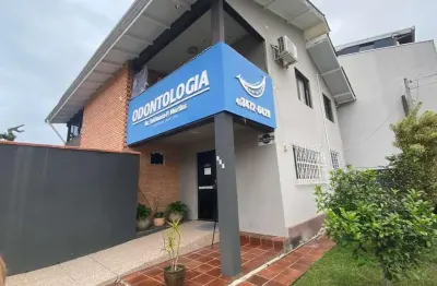 Sobrado para venda em guaratuba, centro, 3 dormitórios, 1 suíte, 2 banheiros, 2 vagas