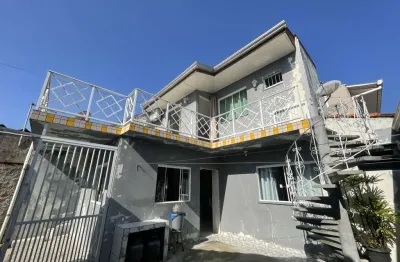 Casa para venda em guaratuba, centro, 5 dormitórios, 2 suítes, 4 banheiros, 3 vagas