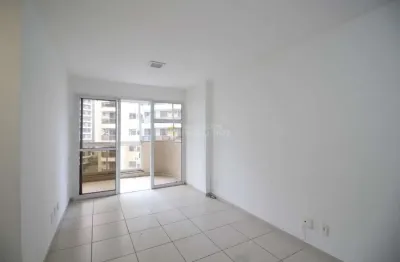 Apartamento para Venda em Rio de Janeiro, Jacarepagua, 2 dormitórios, 1 suíte, 3 banheiros, 1 vaga