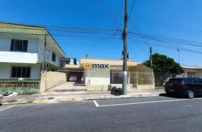 Casa com 178m² em ótima localização no centro de balneário camboriú