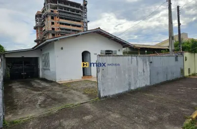 Casa com 3 quartos à venda no Centro, Navegantes 
