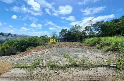 Excelente terreno à venda no bairro espinheiros, 343 m²