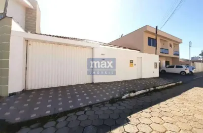 Casa semi mobiliada à venda com 3 dormitórios (1 suíte), são judas, itajaí