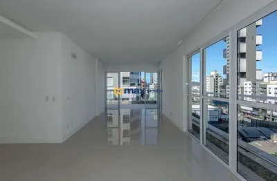 Venda: diferenciado 3 suítes e 2 vagas no centro de balneário camboriú