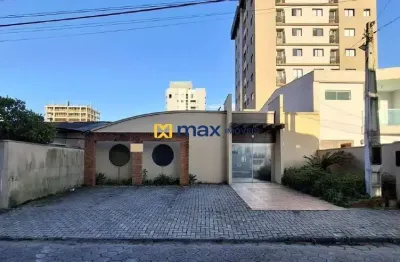 Venda: casa comercial / residencial. bairro centro (navegantes)