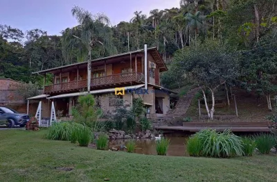 Sítio com 3.264m² localizado no rio do meio em camboriú