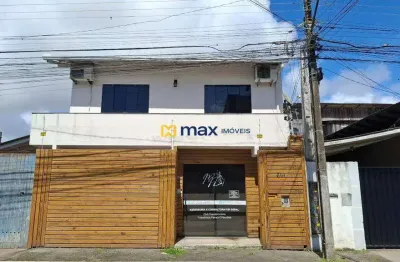 Casa com amplo quintal e 2 quartos à venda no bairro cidade nova em itajaí