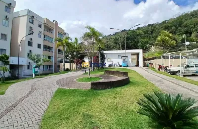 Apartamento semi mobiliado com 2 quartos à venda no bairro espinheiros em itajaí