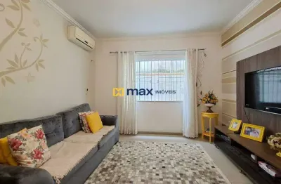 Casa ampla com 3 quartos (1 suíte), financiável à venda no bairro cordeiros em itajaí