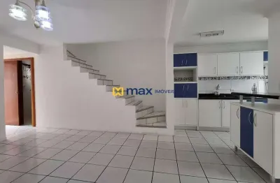 Excelente casa semi mobiliada com 3 quartos à venda no bairro são joão em itajaí