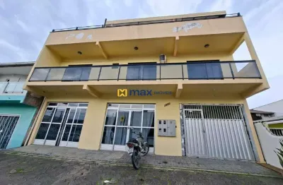 Apartamento semi mobiliado 1 suíte + 2 quartos. bairro são vicente, itajai.