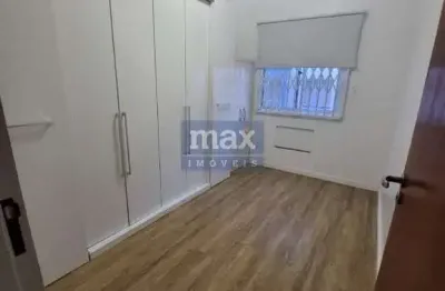 Apartamento semi mobiliado com 2 dormitórios. bairro: itaipava, itajaí.