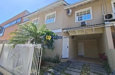 Casa mobiliada com 1 suíte + 2 dormitórios. bairro ressacada, itajaí.