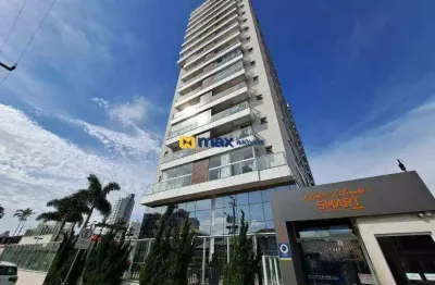 Apartamento mobiliado com 2 dormitórios, sendo 1 suíte. Bairro: Centro, Itajaí.