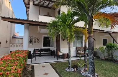 Casa duplex- 4/4, sendo 1 suíte em lauro de freitas