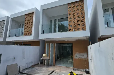 Casa duplex solta- 3 suítes em pitangueiras- lauro de freitas- ba