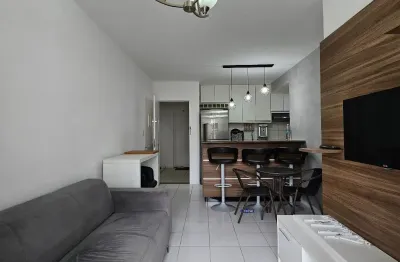 Apartamento 2/4, sendo 1 suíte, localizado em abrantes- camaçari-ba