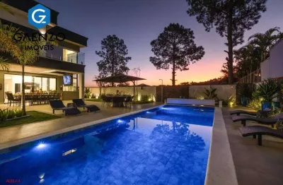 Casa em condomínio fechado com 4 quartos à venda no Alphaville, Santana de Parnaíba 