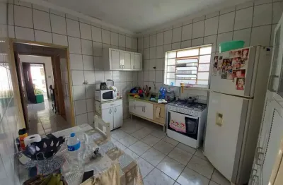 Casa com 2 quartos à venda na Rua Tiagem, 330, Jaguaré, São Paulo