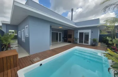 Linda casa à venda em palhoça há 3 minutos do bairro pedra branca oportunidade