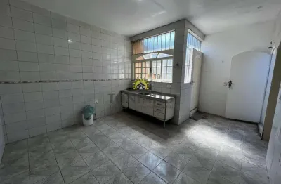 Casa com 2 quartos para alugar na vila virgínia, itaquaquecetuba  por r$ 1.900