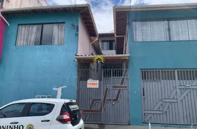 Casa com 4 quartos à venda na Vila Gepina, Itaquaquecetuba  por R$ 700.000