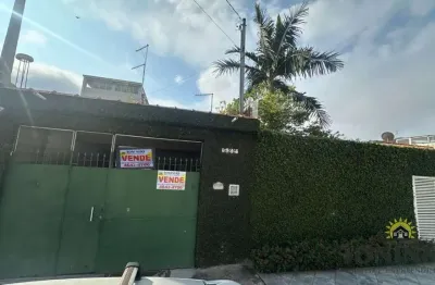Casa com 2 quartos à venda na Vila Virgínia, Itaquaquecetuba  por R$ 480.000