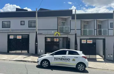 Casa com 2 quartos à venda no Jardim Moraes, Itaquaquecetuba  por R$ 390.000