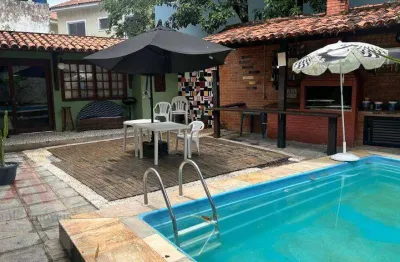 Casa linear em condomínio fechado à venda em itaipu – maravista, niterói | 4 quartos, piscina, loft anexo e lazer completo!