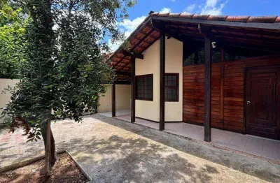 Casa com 2 dormitórios para alugar, 100 m² por R$ 2.701,00/mês - Piratininga - Niterói/RJ